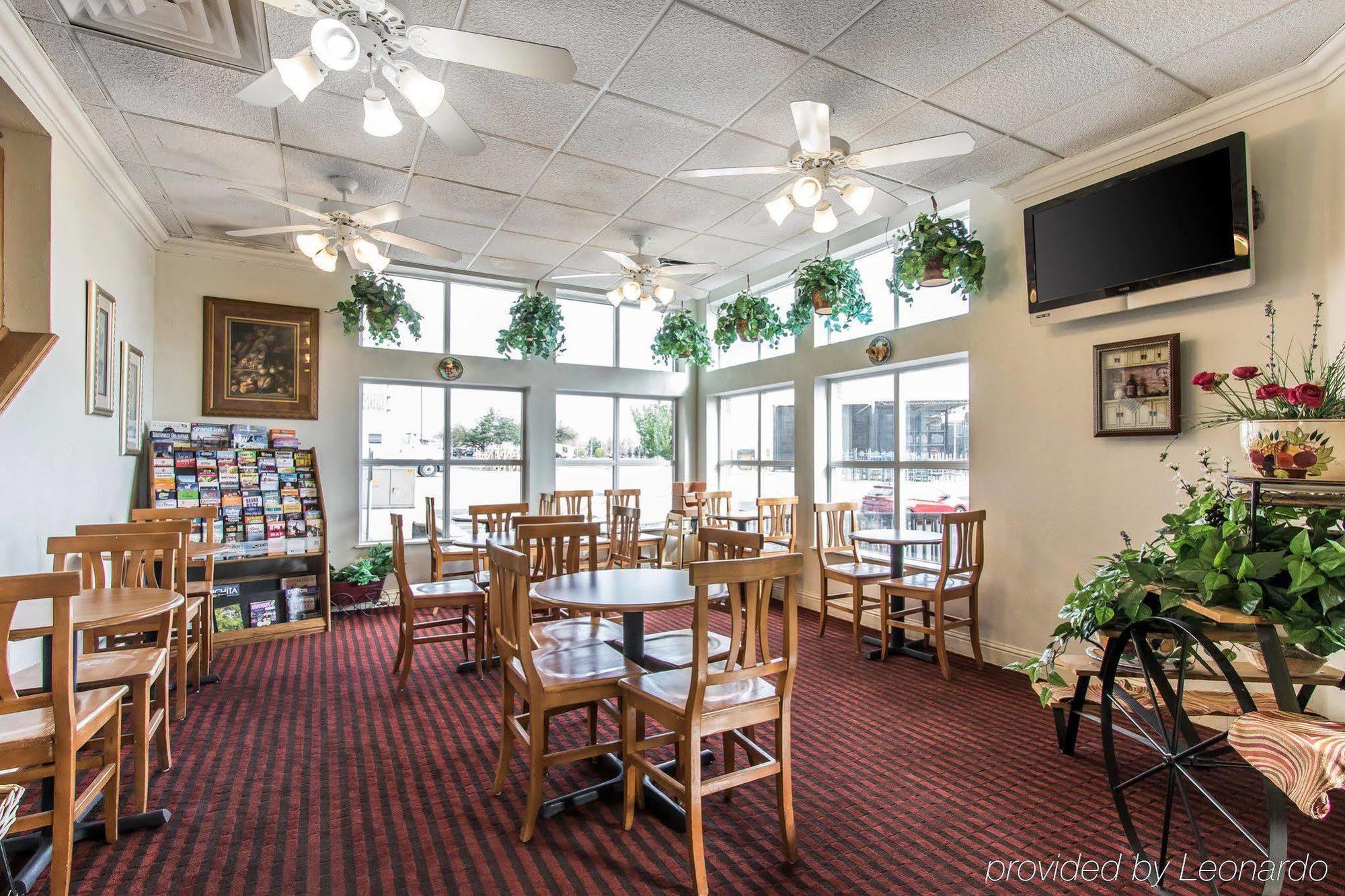 Comfort At Northwest Expressway Hotel