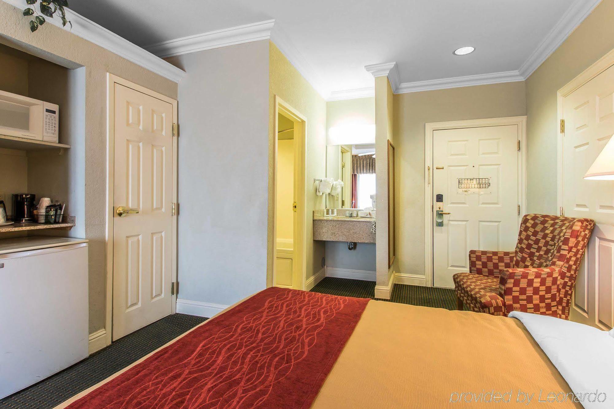 Comfort At Northwest Expressway Hotel Oklahoma City